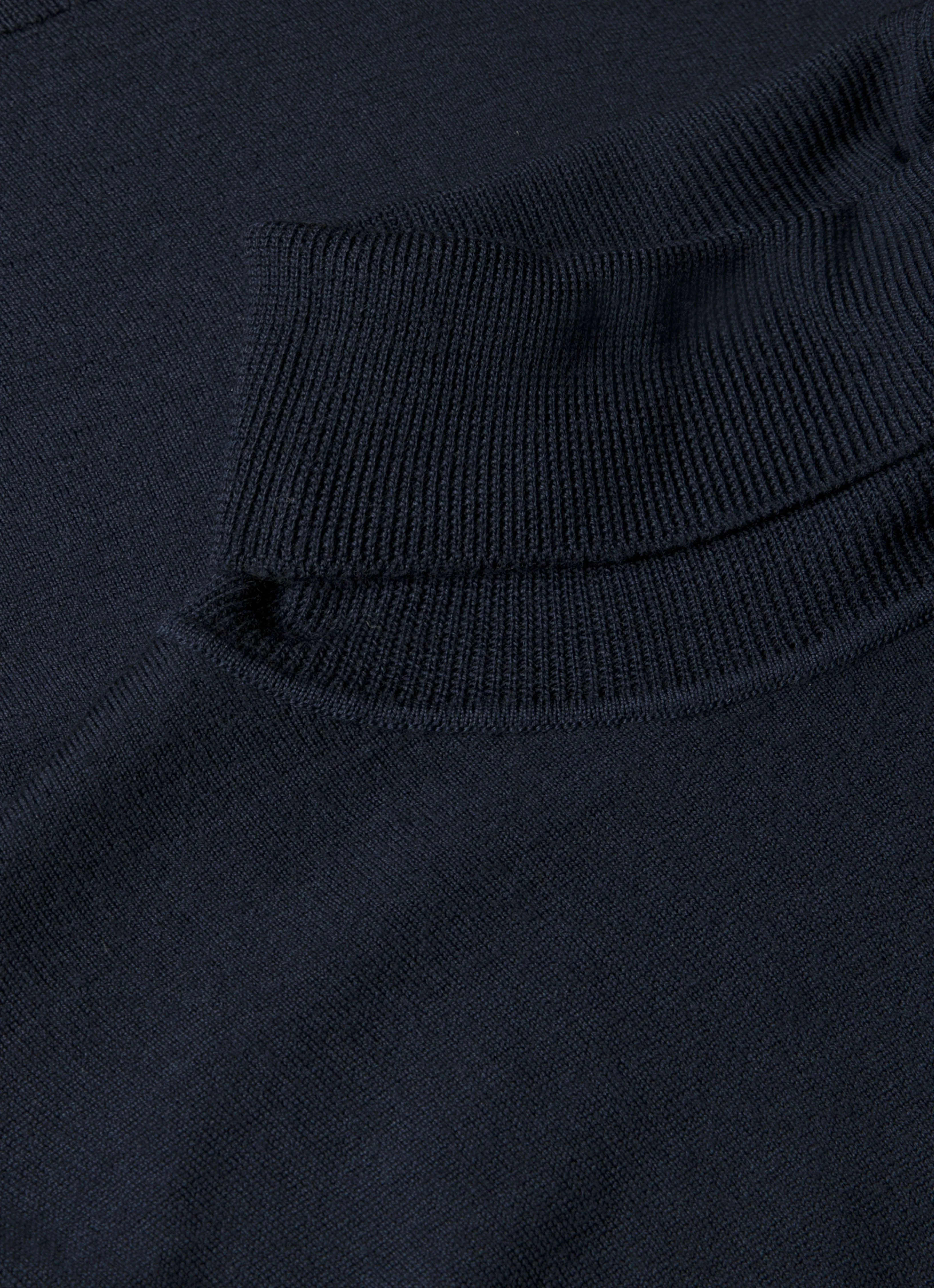 Men's Extra-Fine Merino Roll Neck in Navy - Image 4
