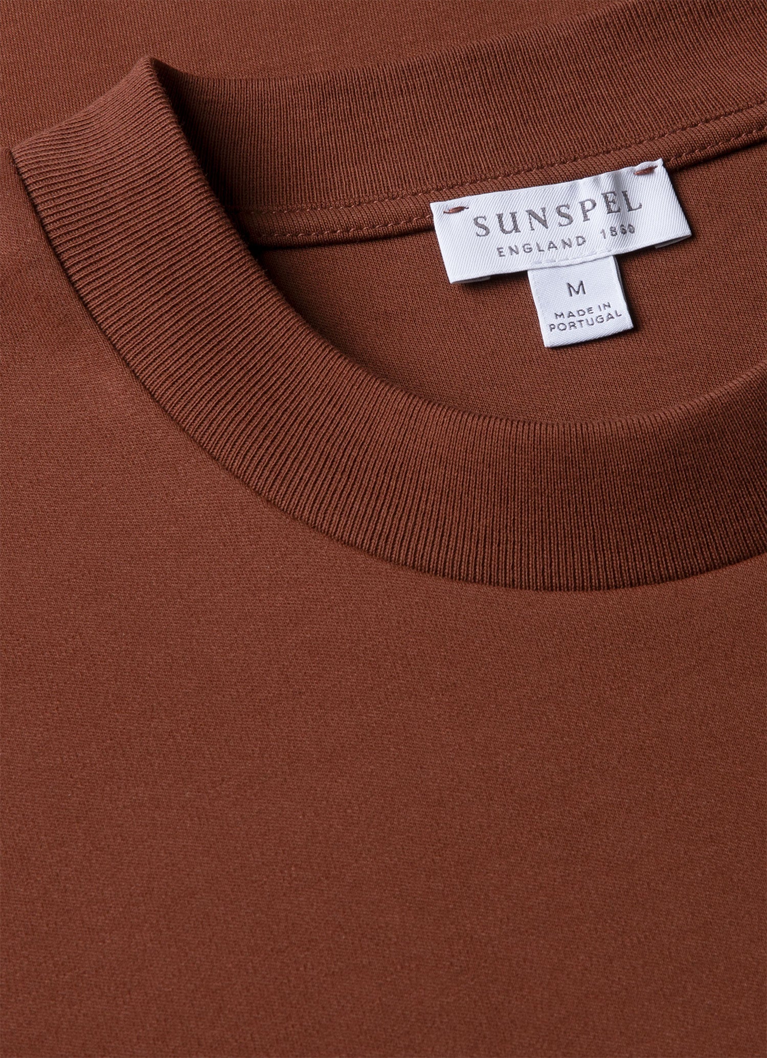 Men's Relaxed Fit Heavyweight T-shirt in Conker Brown - Image 4