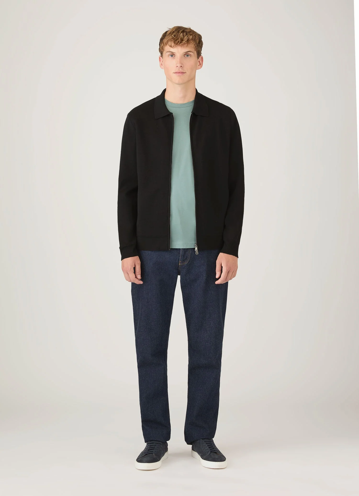 Men's Riviera Midweight T-shirt in Steel Green - Image 3